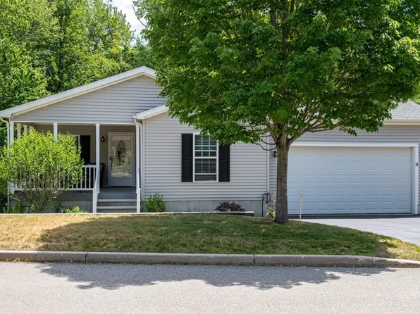 4 Leslie Ct, Rockland, MA 02370