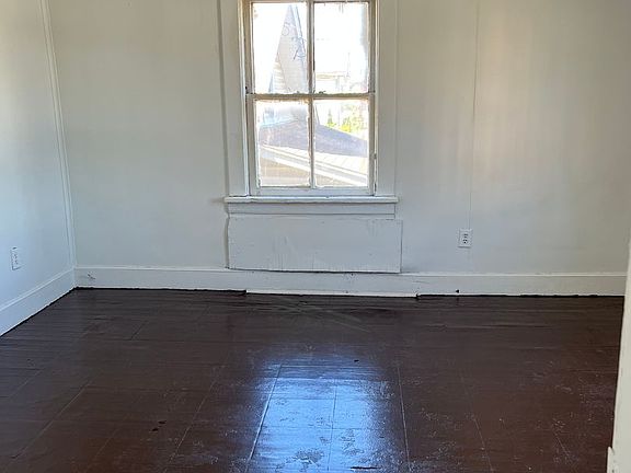 4th image of 1219 Campbell Ave APT B