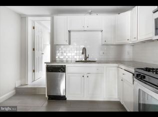 2409 Fleet St, Baltimore, MD 21224