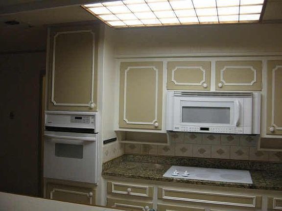 4th image of 1625 Wade Dr