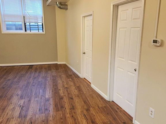 4th image of 2152 E Dauphin St #58-1C