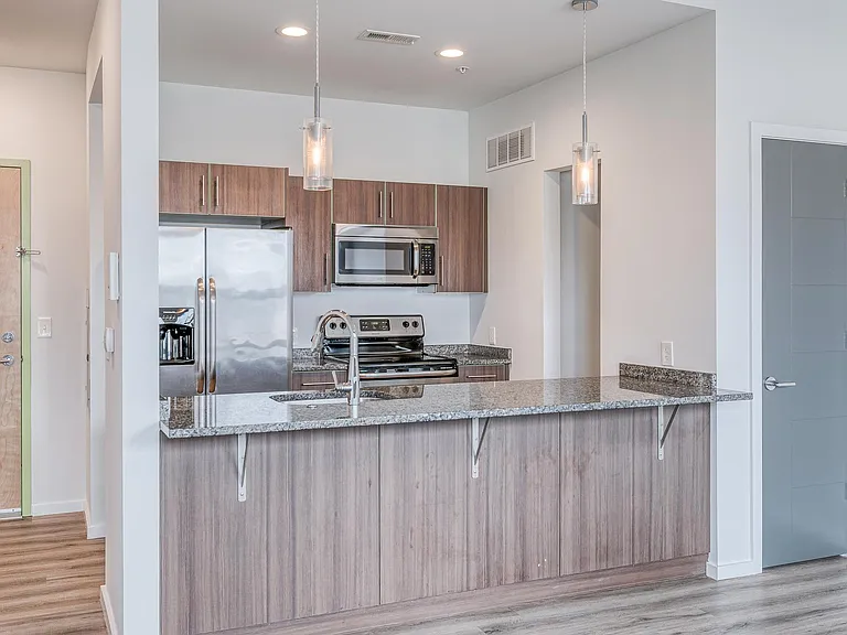 Brown Street Lofts — Photo 29