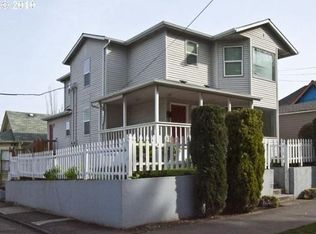 2103-2105 SE Stark St, Portland, OR 97214