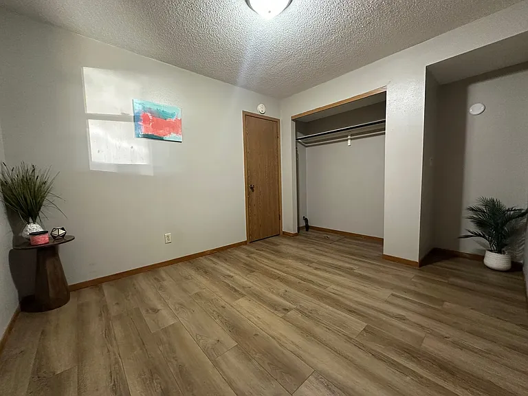 322 S Washington St — Photo 18