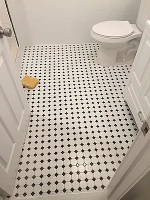 Rented by Metroline Realty | media 89