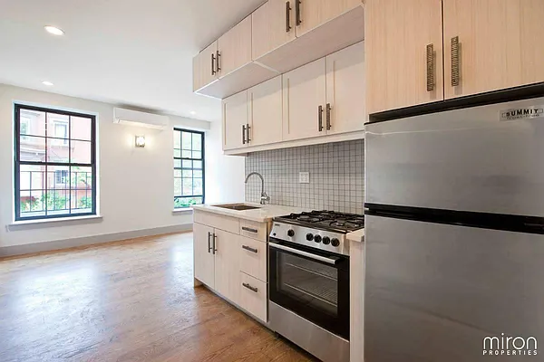 Rented by Miron Properties | media 17