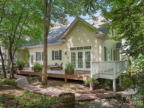 4th image of 29 Panther Ridge Rd