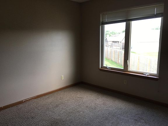 5th image of 3528 Bethel Dr APT 4