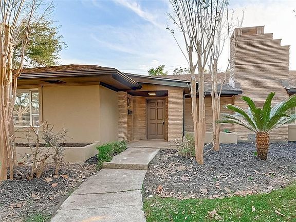5th image of 2511 Maroneal St