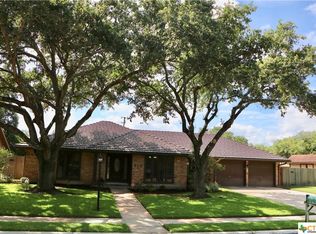 210 Castleway St, Victoria, TX 77904