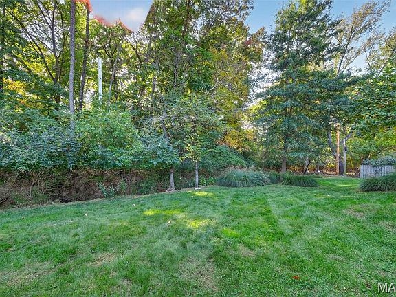 4th image of 12230 Blackheath Ct