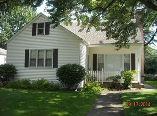 408 6th St, Aroma Park, IL 60910