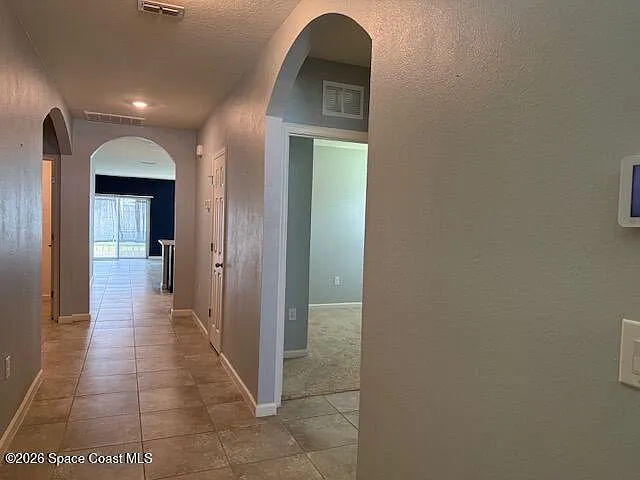 239 Guinevere Dr SW — Photo 2