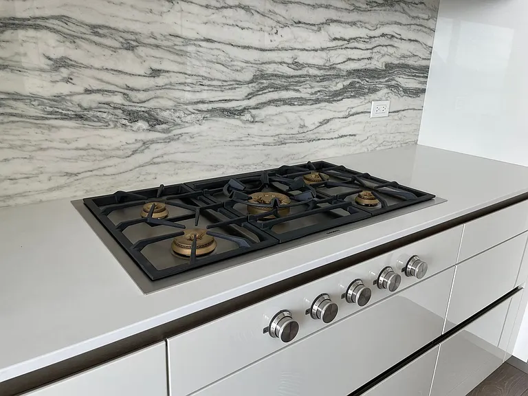 363 E Wacker Dr #3605 — Photo 4