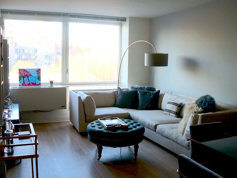 2nd image of 450 W 17th St APT 709