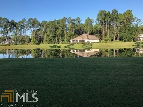 1st image of 210 Heron Ct