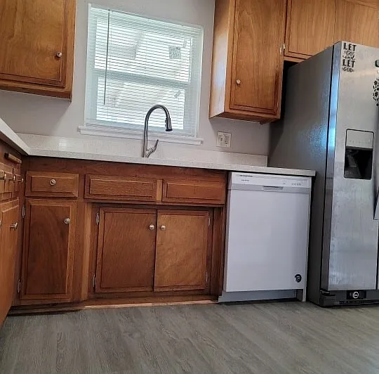 1729 Sunset St — Photo 5