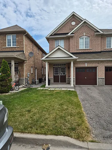 737 Agnew Cres Photo 1