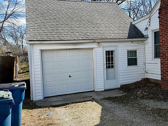 2nd image of 1275 E 362nd St