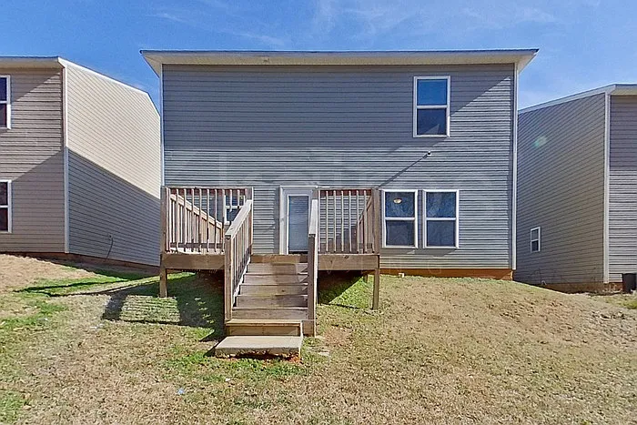 262 Christopher Street Ext — Photo 23