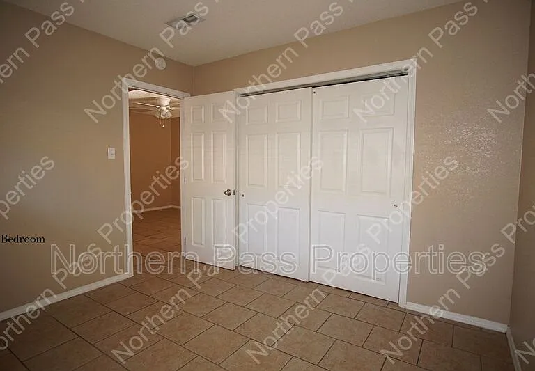 8604 Lawson St #3 — Photo 7