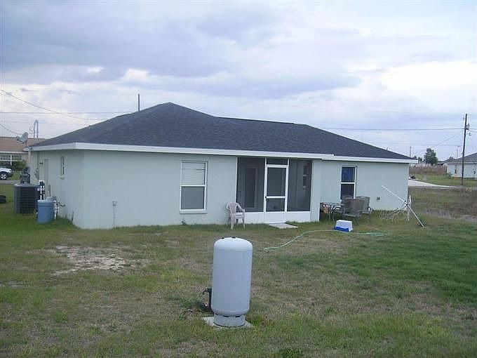 2nd image of 14 Juniper Loop Ct