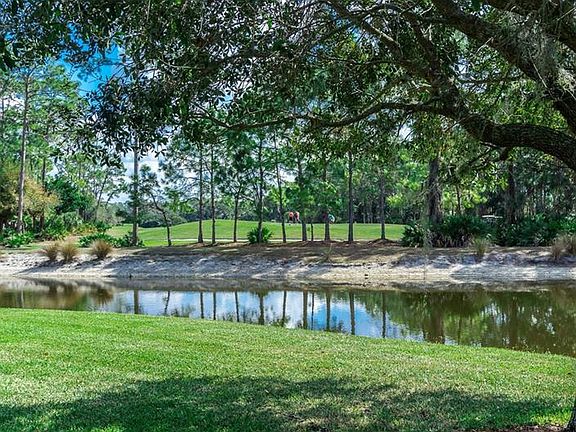 4th image of 5057 Whispering Oaks Dr