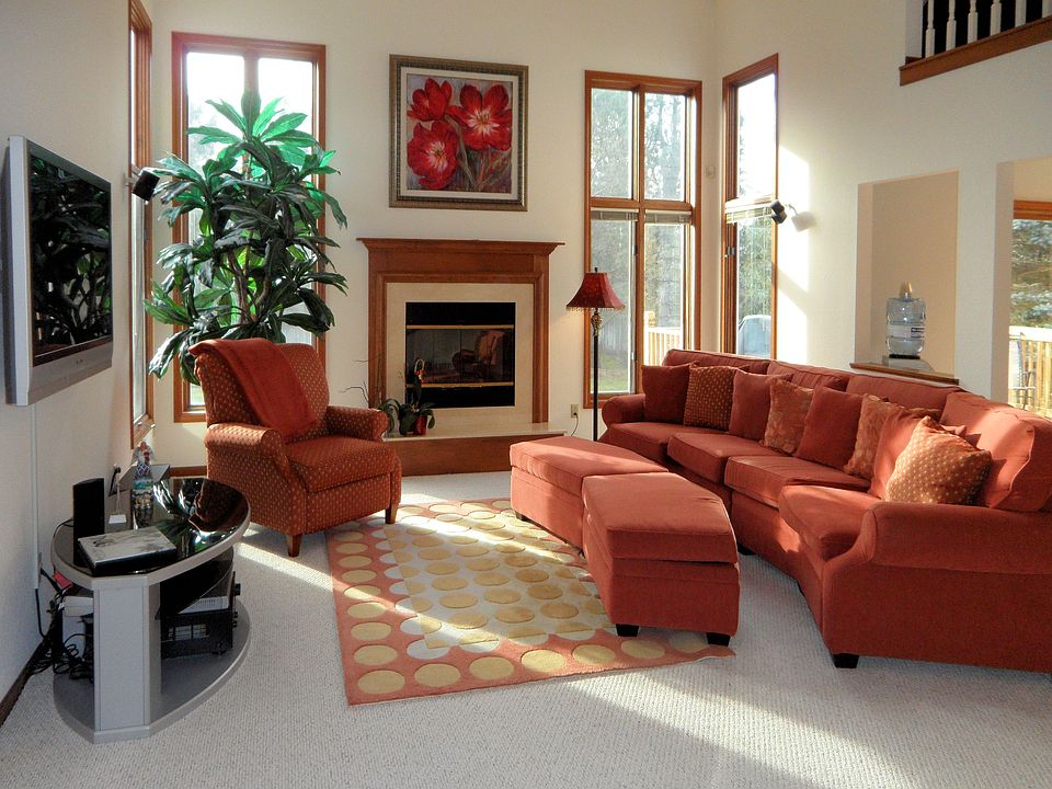 Great Room - Lots of Light