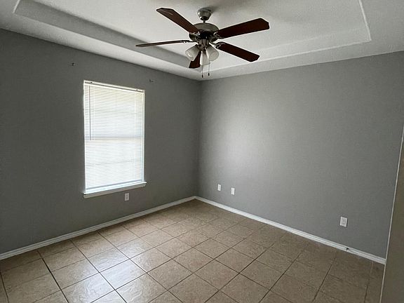 3rd image of 1205 N Sal St #6