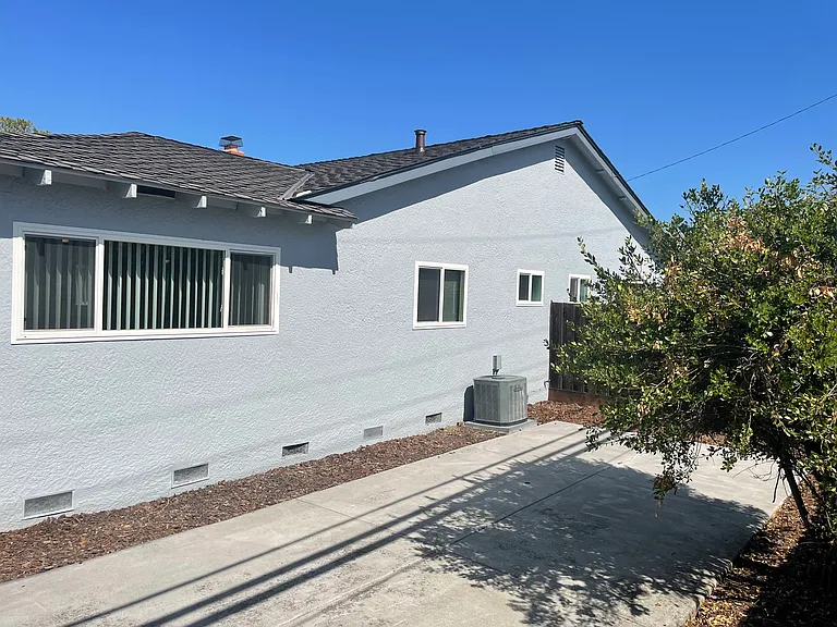 5756 Chesbro Ave — Photo 5