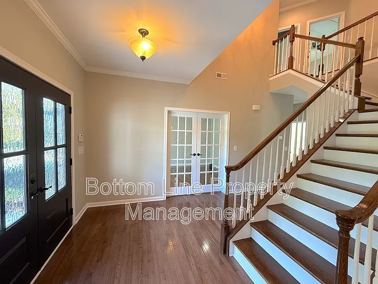 15007 Skypark Dr — Photo 5