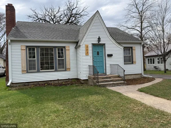 303 8th Ave S, Princeton, MN 55371