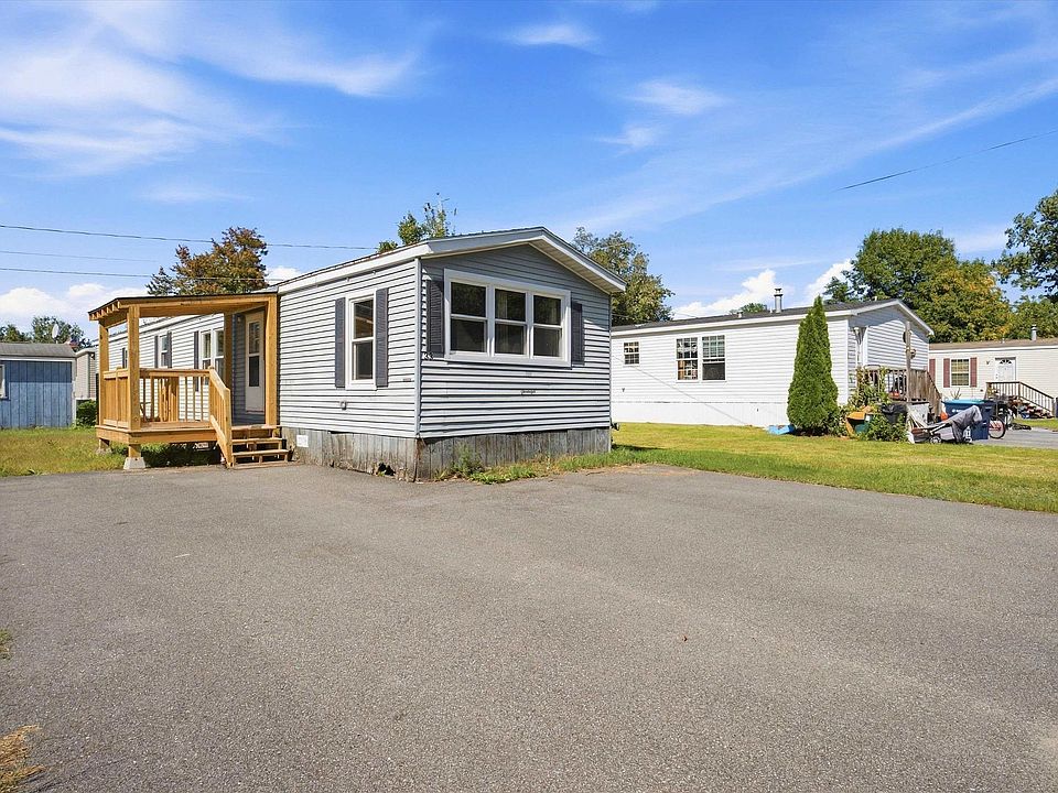 1st image of 33 Longmeadow Drive