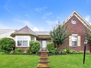 1653 Dexter Ln, Cordova, TN 38016