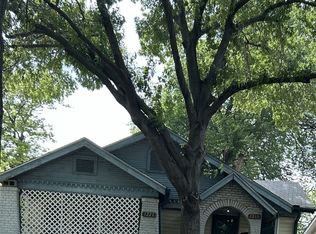1221 S Hollywood Ave, Dallas, TX 75208