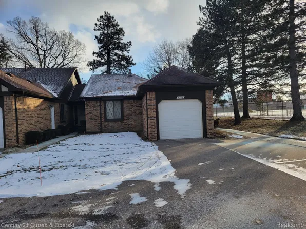3376 Heritage Pkwy, Dearborn, MI 48124