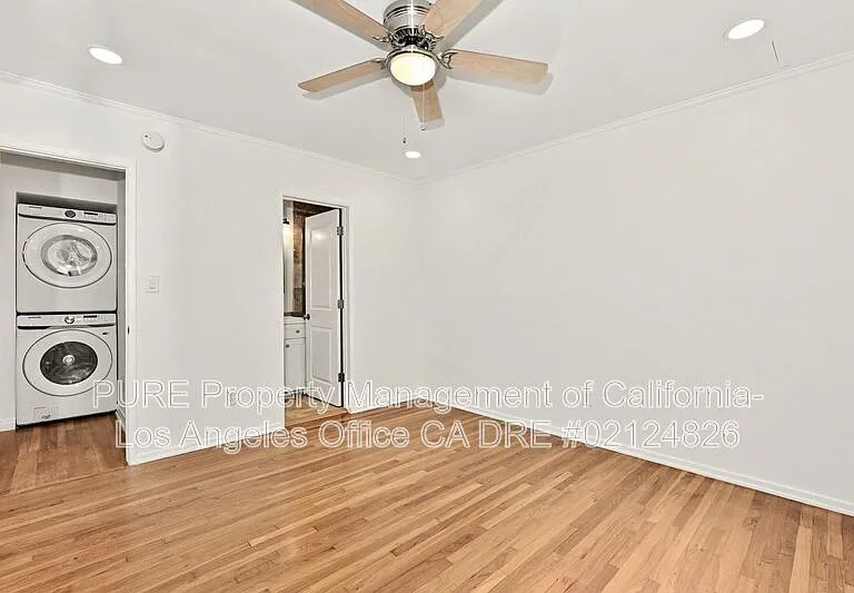 1527 Harvard St #3 — Photo 12