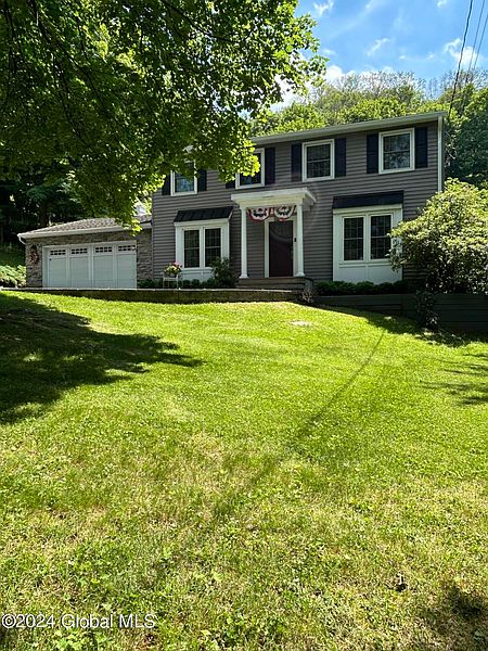 2nd image of 29 Maple Road