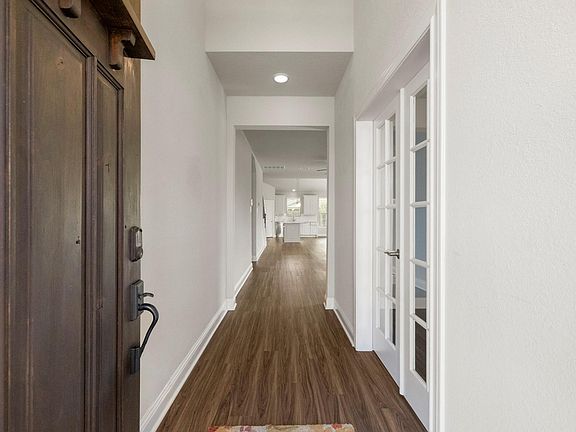 4th image of 7502 Windsor Park Ct