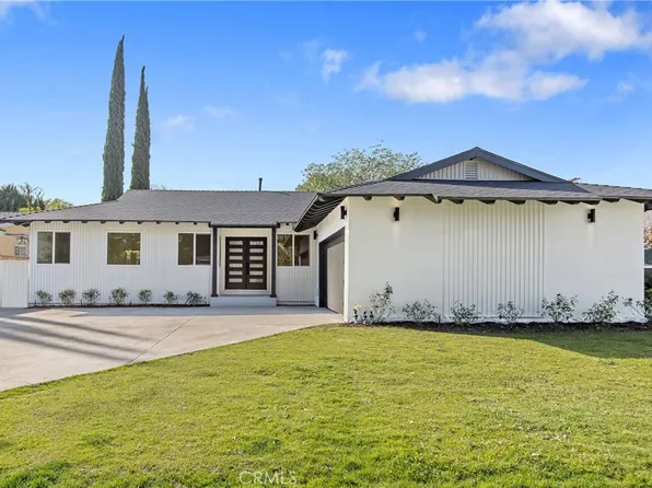 8953 Gloria Ave, North Hills, CA 91343