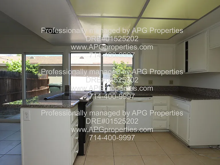 11959 Buckingham Cir — Photo 11