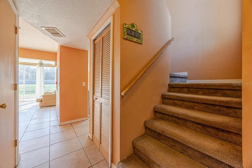 3 bed, 2.0 bath, 1686 sqft, $1,850 — Photo 2