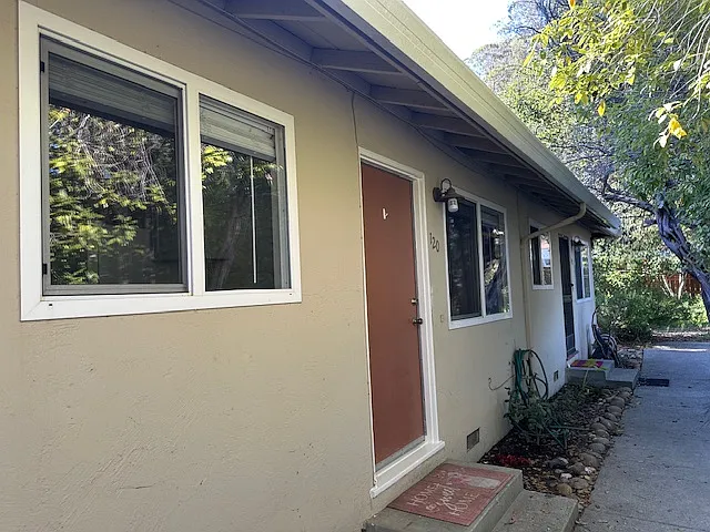 Building Photo - 120 Beulah Ct