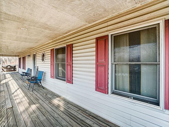 3rd image of 23248 Hawley Dr