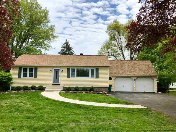 228 Route 32 S, New Paltz, NY 12561