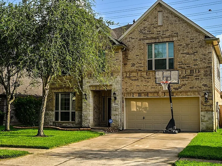 13514 Mooring Pointe Dr — Photo 1