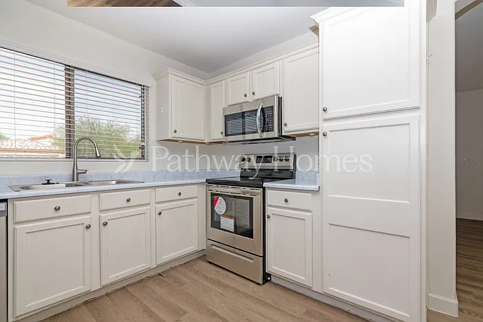 8839 W Manzanita Dr — Photo 7