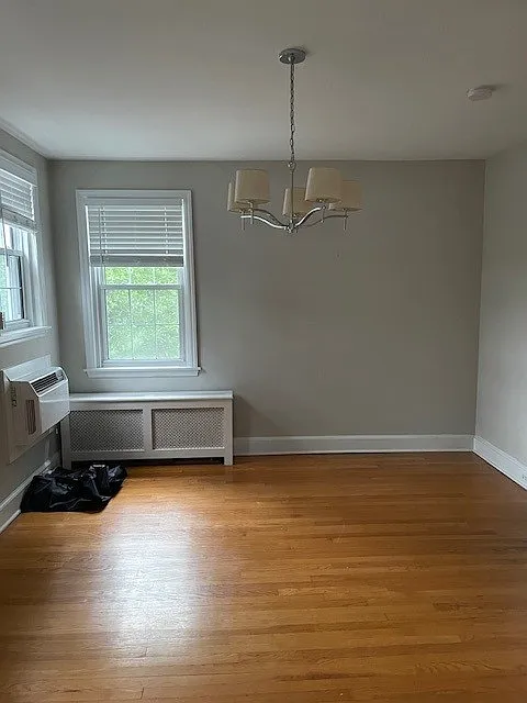 3 bed, 1900 sqft, $2,550 — Photo 3