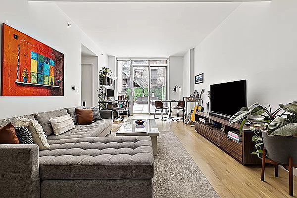 1st image of 50 Franklin St APT 2D
