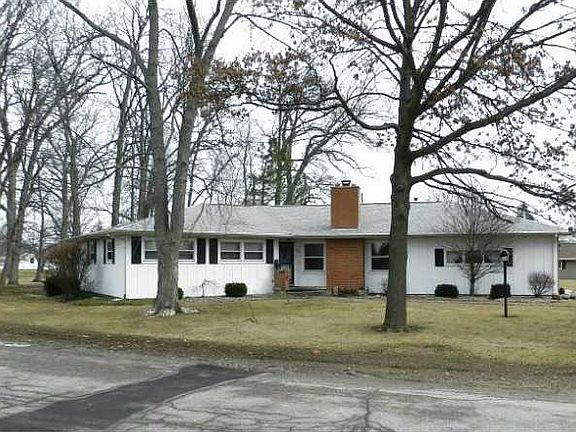 2nd image of 106 Oak Park Dr
